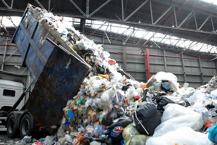VYROBENÉ V EURÓPE,<br>
NAVRHNUTÉ TAK, ŽE VYDRŽÍ